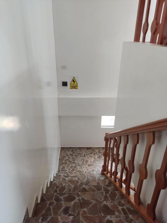 Гостевой дом Suzet House Оксапампа Экстерьер фото